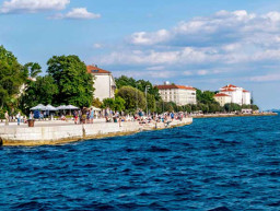 PRIVATE MOTORSAILER YACHT CRUISE FROM ZADAR