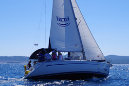 BAVARIA 37