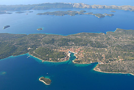 SUMMER BREEZE AT THE ISLAND OF IŽ